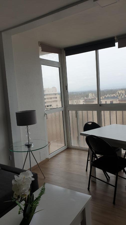 Les Pieds Dans L' Eau Apartment Empuriabrava Exterior photo