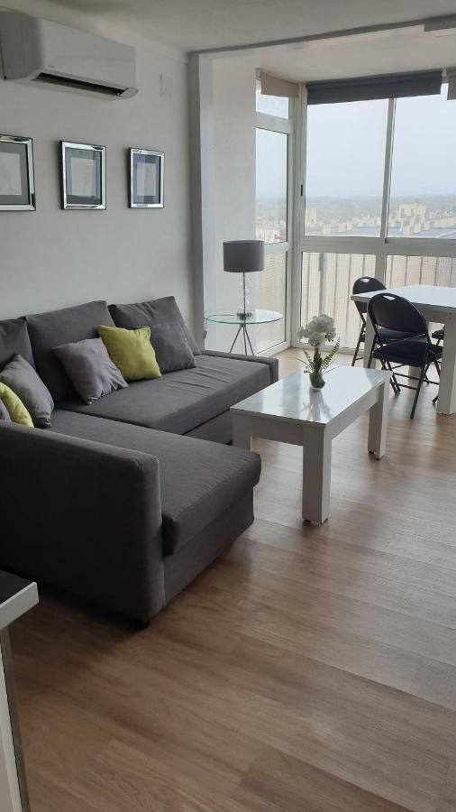 Les Pieds Dans L' Eau Apartment Empuriabrava Exterior photo