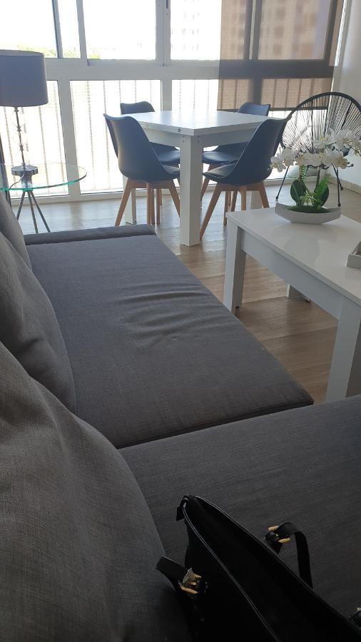 Les Pieds Dans L' Eau Apartment Empuriabrava Exterior photo